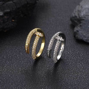 Zirconia Spike Hip Hop Brass Ring